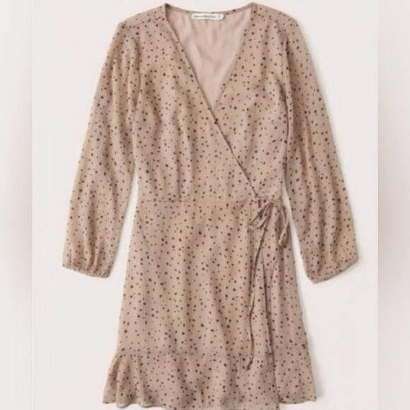 Abercrombie & Fitch animal print wrap dress - Picture 2 of 6